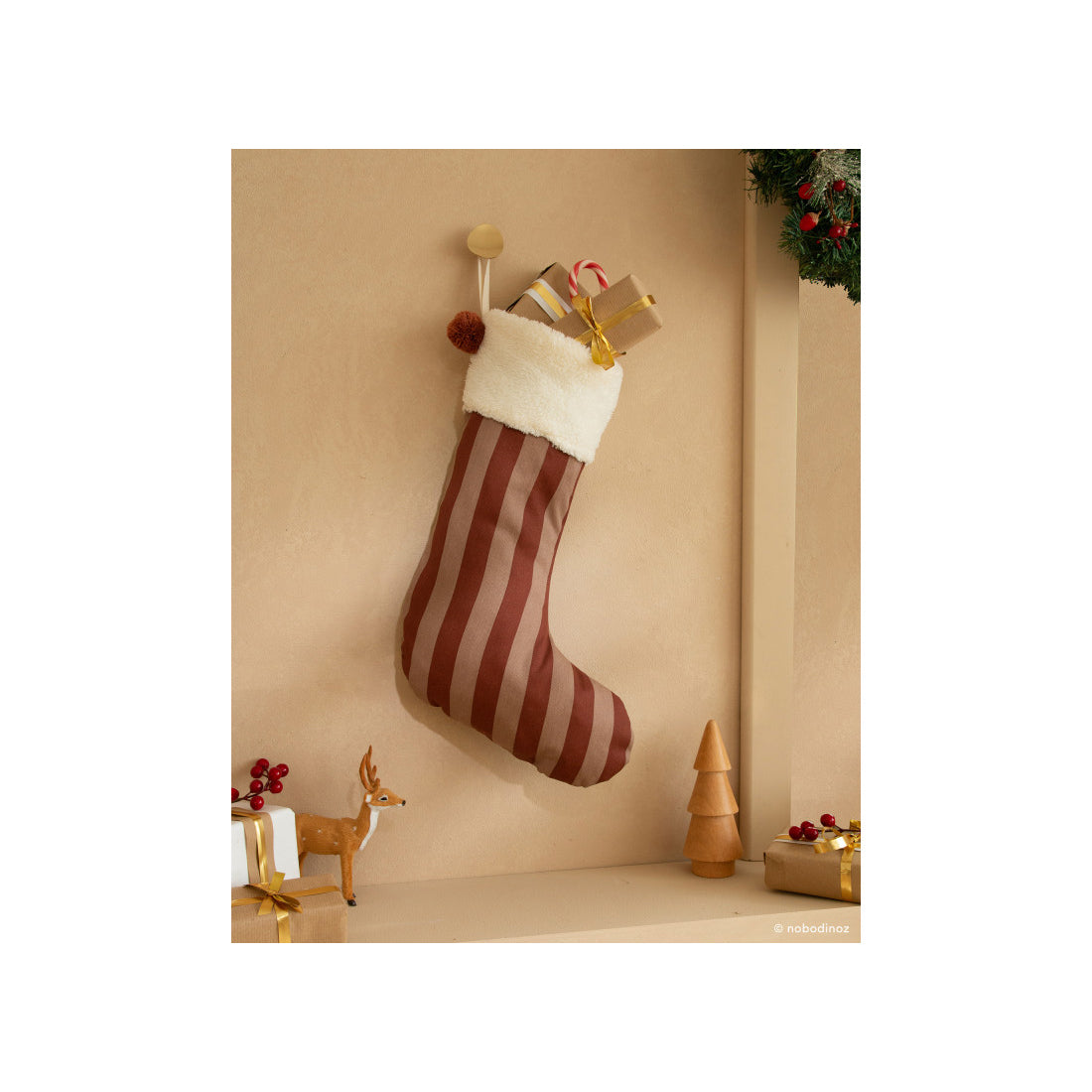 nobodinoz-majestic-xmas-stocking-30x46-nobo-4925107- (5)