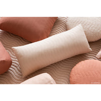 nobodinoz-montecarlo-cushion-bloom-pink-nobo-0088655- (2)