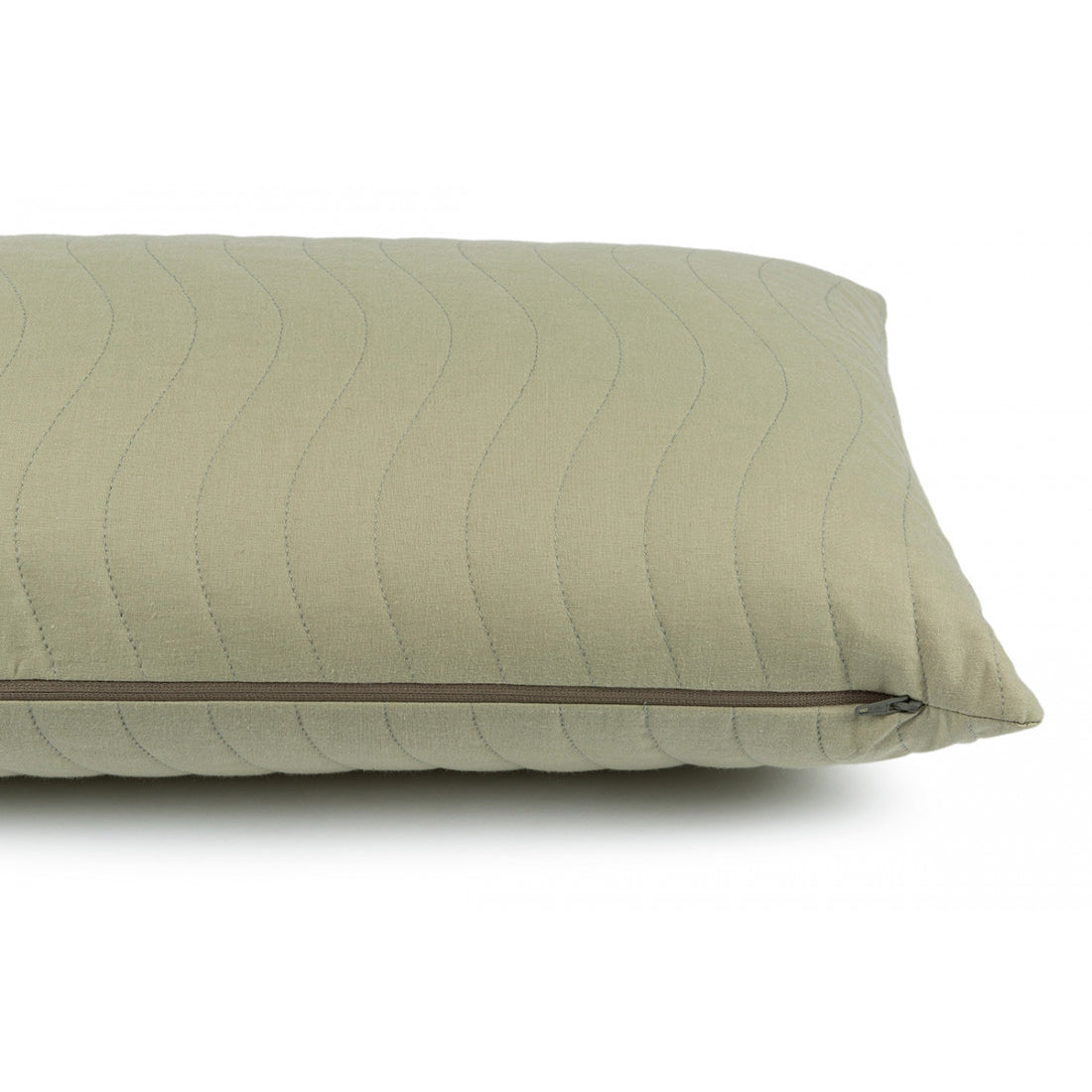 nobodinoz-montecarlo-cushion-linden-green-nobo-4920423- (2)