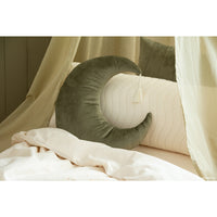 nobodinoz-pierrot-moon-velvet-cushion-olive-green-nobo-4920560- (2)
