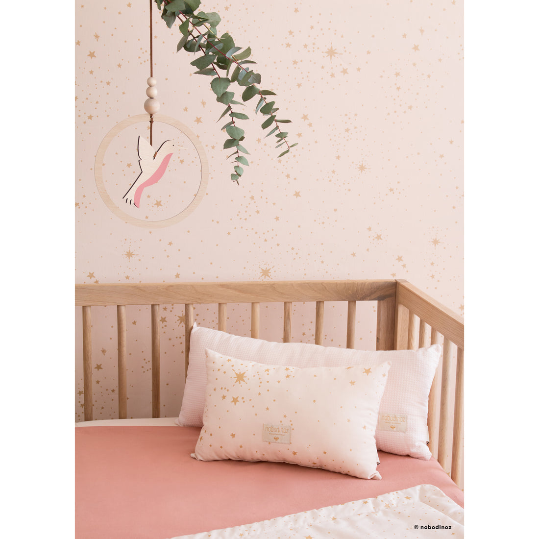 nobodinoz-pythagoras-rectangle-cushion-gold-stella-dream-pink- (3)