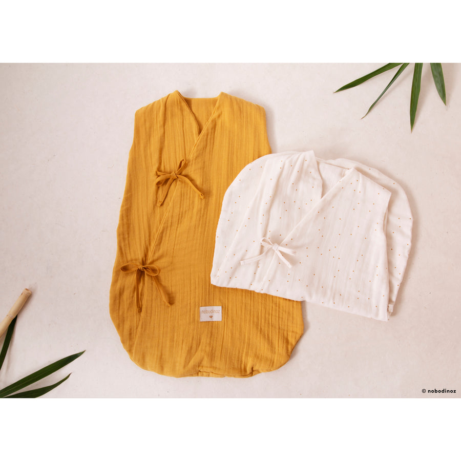nobodinoz-summer-sleeping-bag-dreamy-gold-stella-midnight-blue- (8)