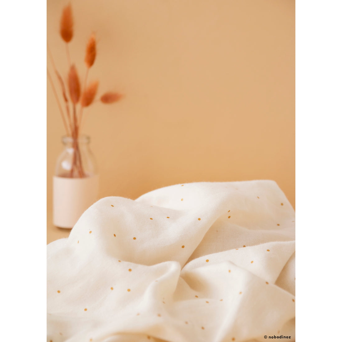 nobodinoz-tibet-sheet-single-honey-sweet-dots-natural- (4)