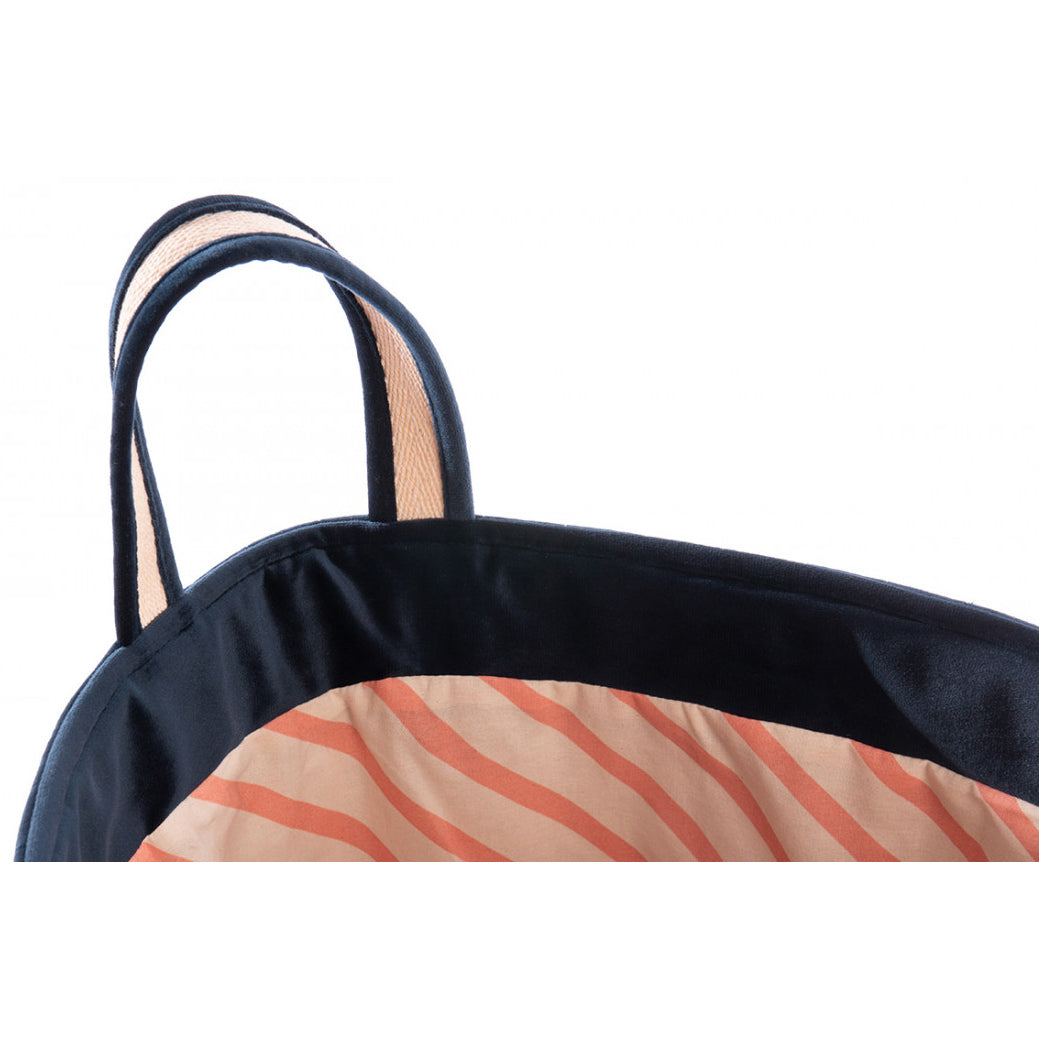 nobodinoz-velvet-toy-bag-night-blue- (2)