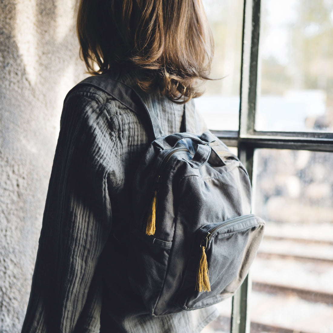 numero-74-backpack-stone-grey- (9)