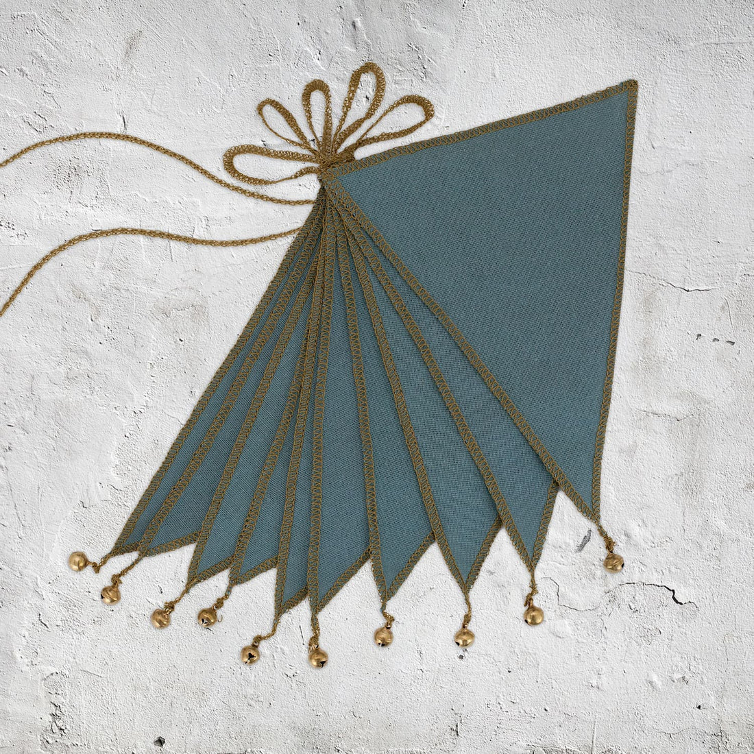 numero-74-bunting-garland-ice-blue-no74-0102811- (1)