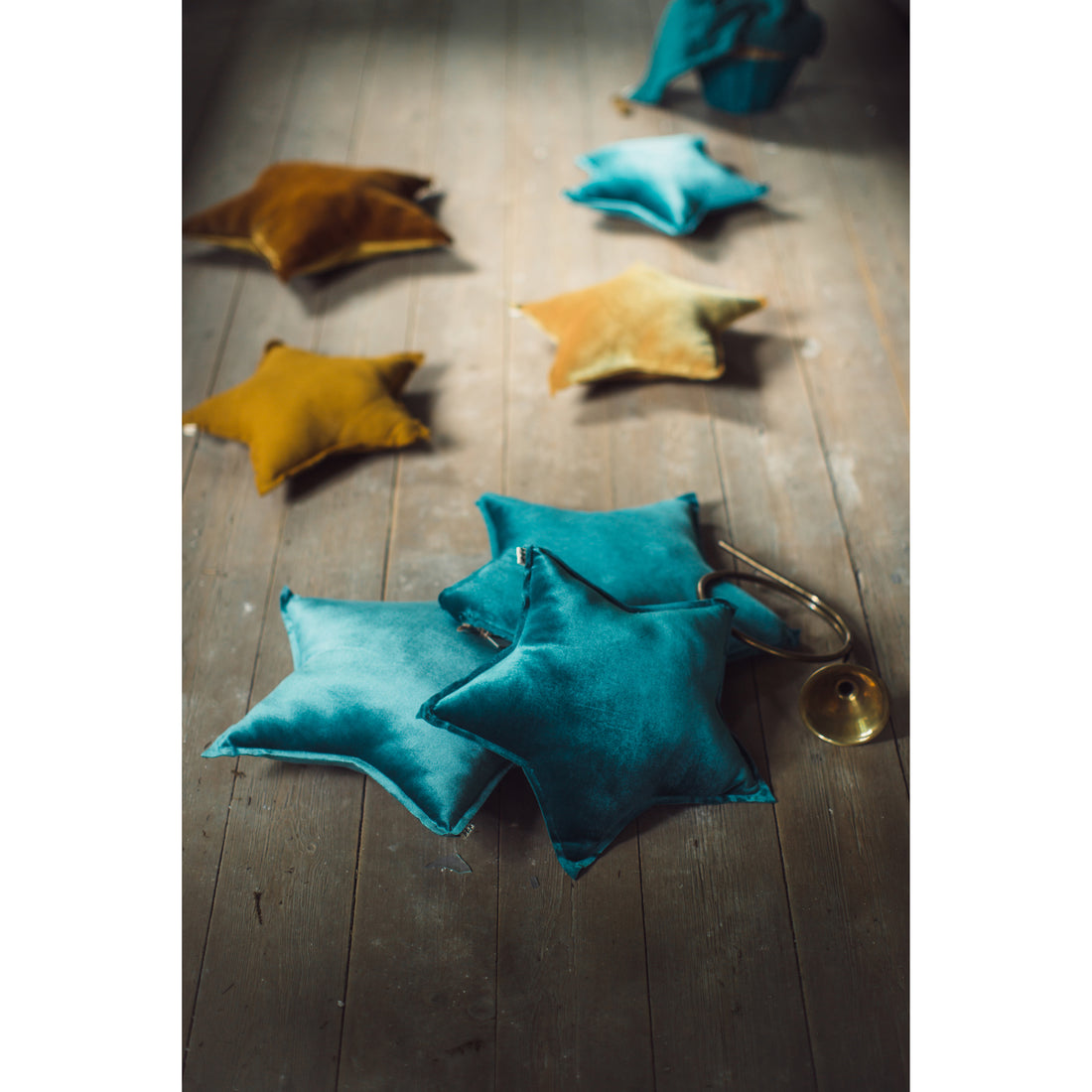 numero-74-organic-cotton-star-cushion-sunflower-yellow-no74-0061392- (8)