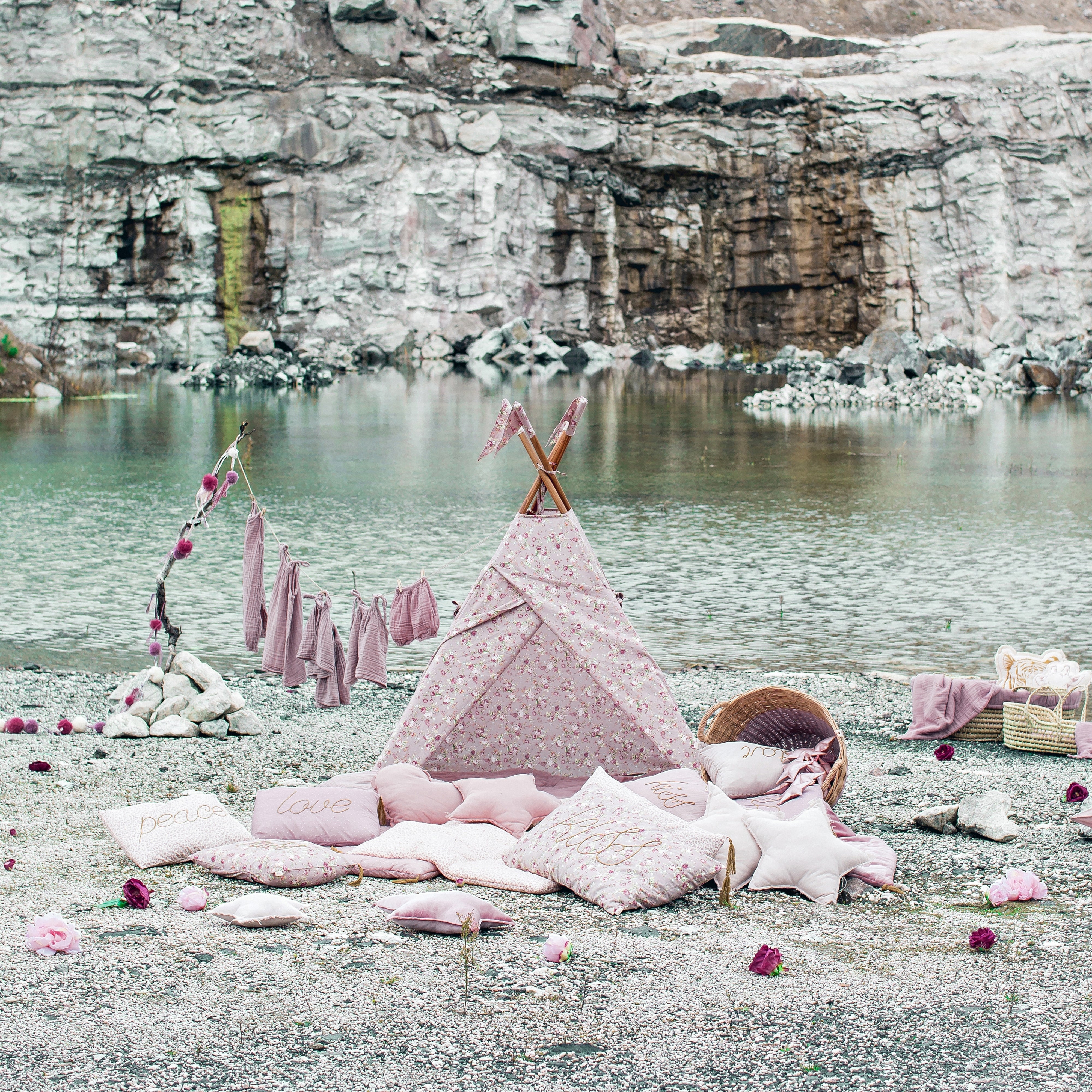 numero-74-pillow-case-dusty-pink- (10)