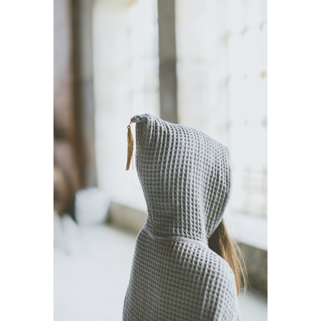 numero-74-poncho-towel-white- (3)