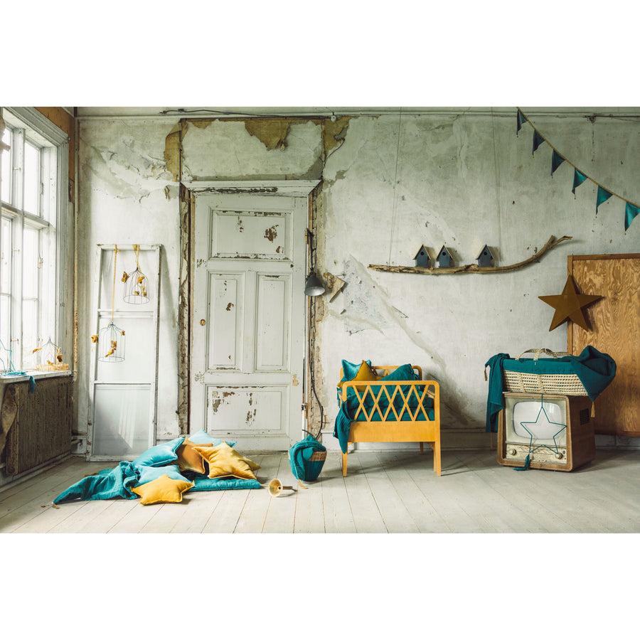 numero-74-star-cushion-velvet-medium-teal-blue- (3)