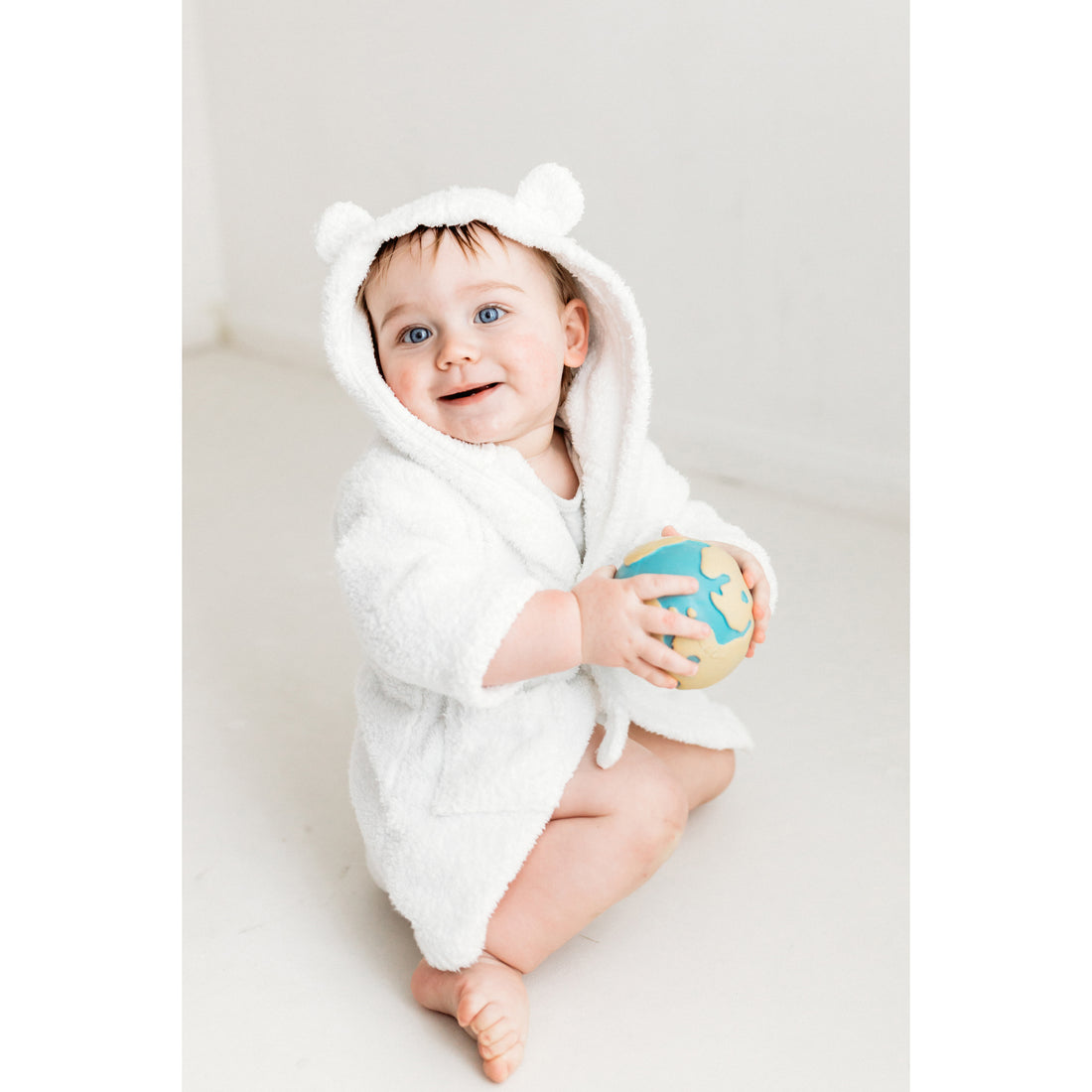 oli-&-carol-earthy-the-world-ball-teether-olic-l-world-ball- (10)