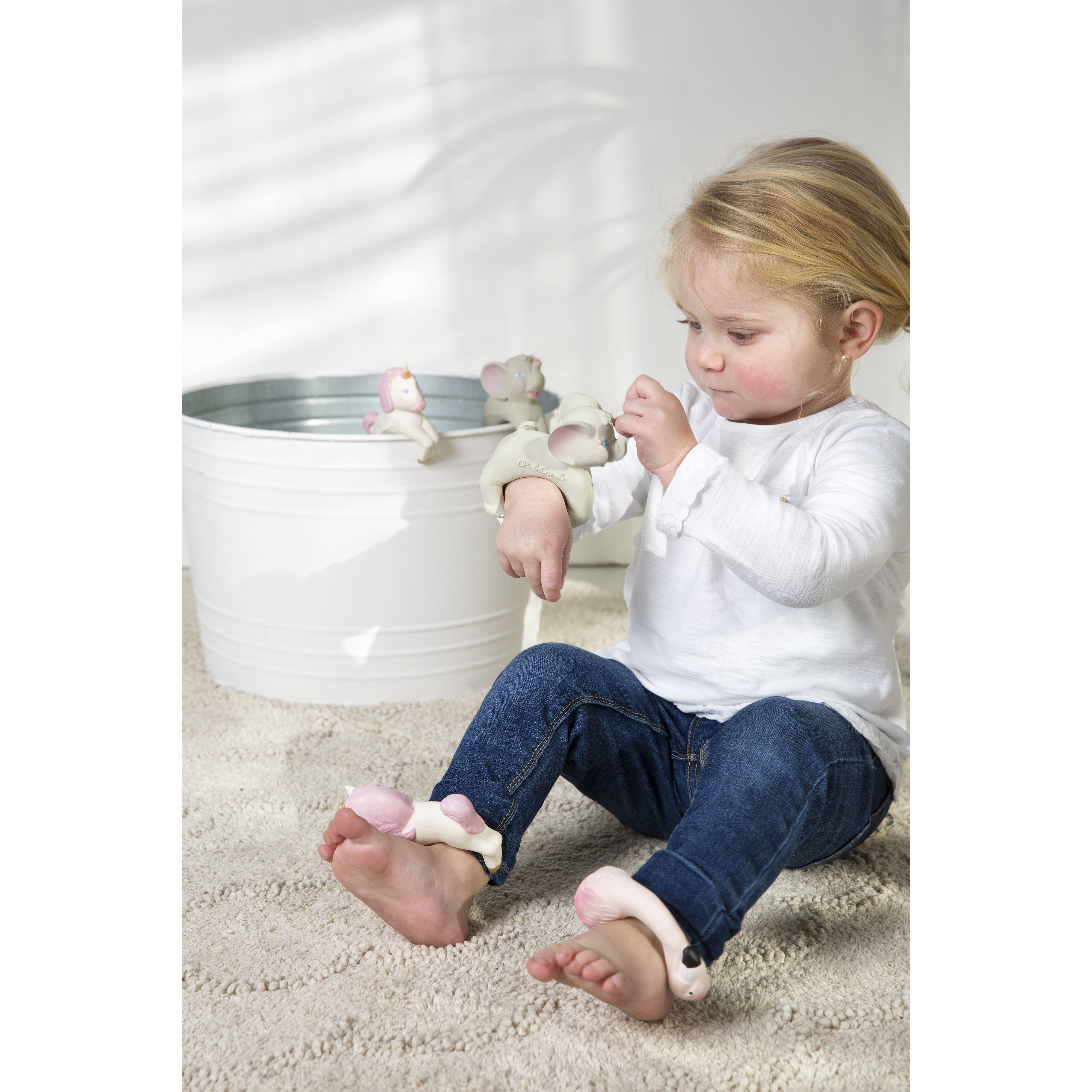 oli-&-carol-nelly-the-elephant- (15)