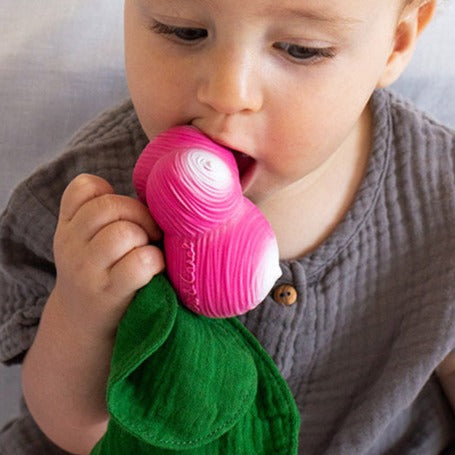 oli-&-carol-ramona-the-radish-mini-doudou-teether-olic-l-mindou-radish- (7)