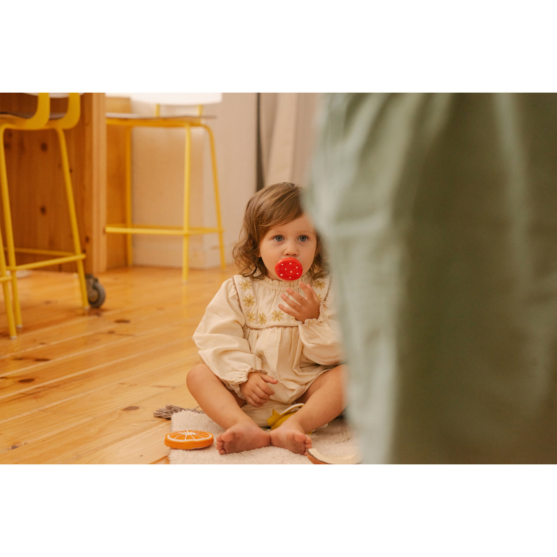 oli-&-carol-spotty-the-mushroom-teether-olic-l-chewy-mushroom- (10)