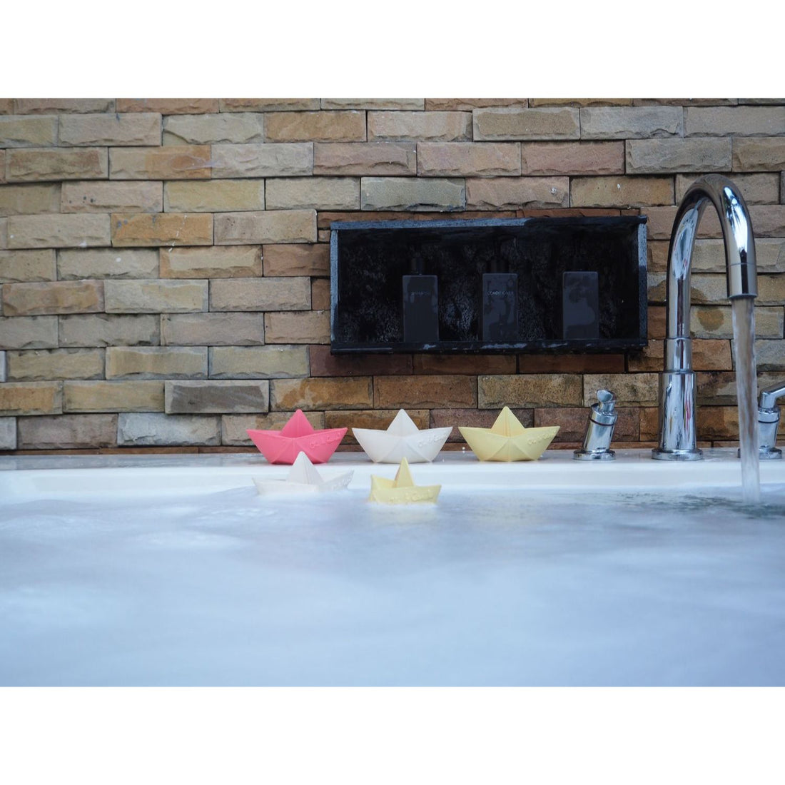Oli & Carol Origami Boat White Teether