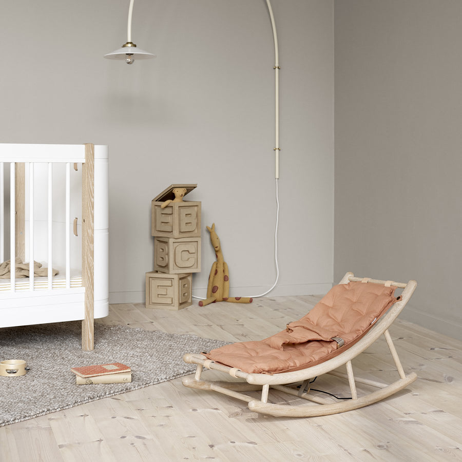 oliver-furniture-wood-baby-&-toddler-rocker-oak-caramel- (3)
