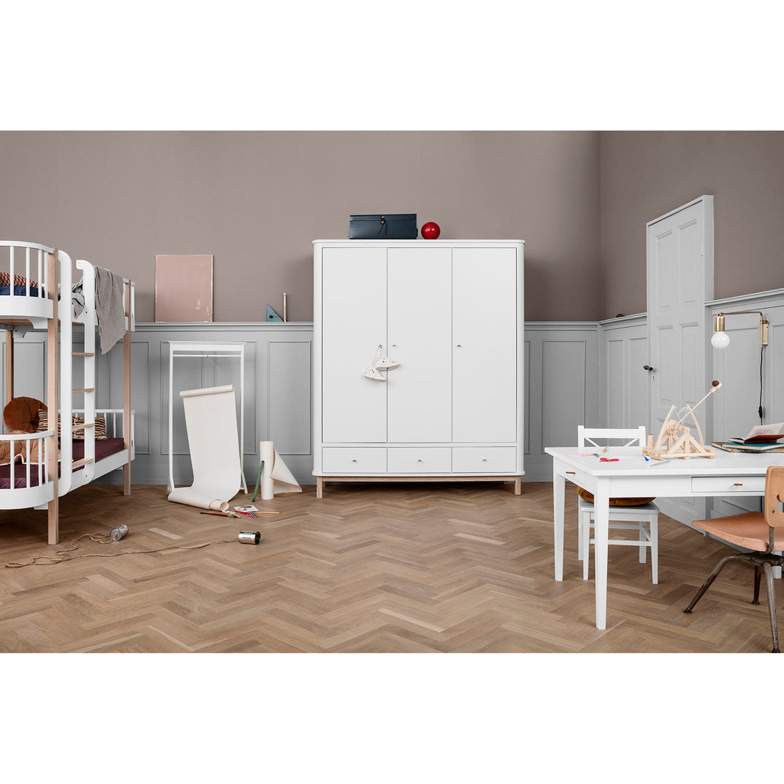 oliver-furniture-wood-wardrobe-3-doors-white- (15)
