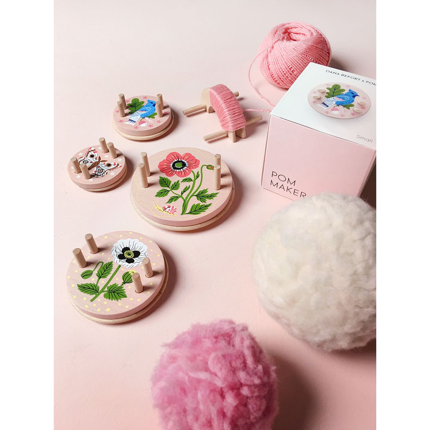 pom-maker-oana-befort-x-pom-maker-large-pink- (2)