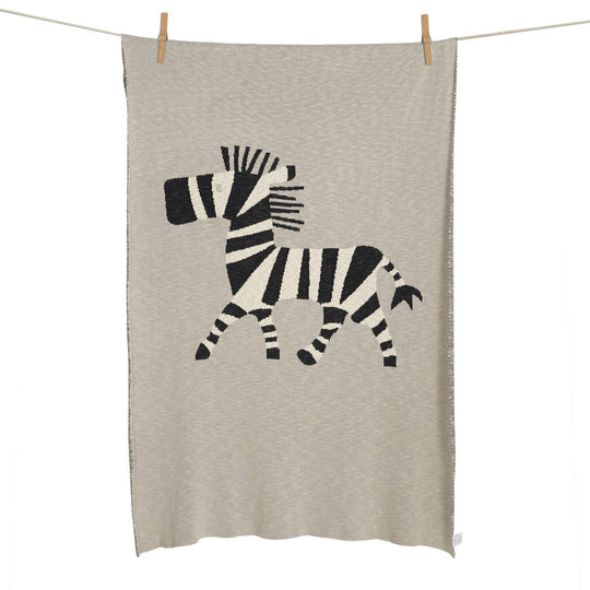 quax-knitted-blanket-zebra-big- (1)