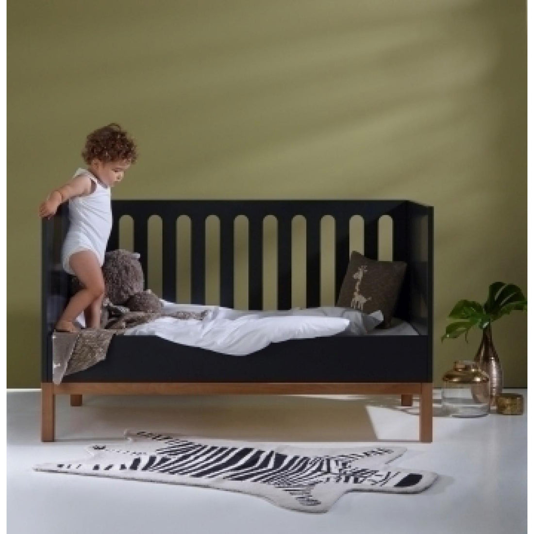 quax-knitted-cushion-giraffe- (2)