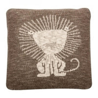 quax-knitted-cushion-lion- (1)