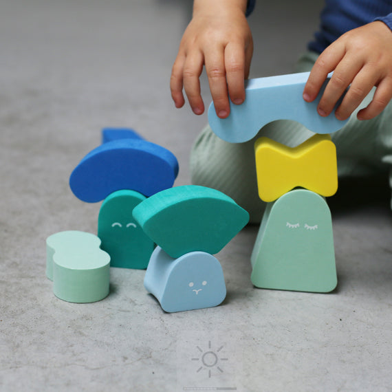 quut-blokki-balancing-shapes-minty-green-quut-172796- (4)
