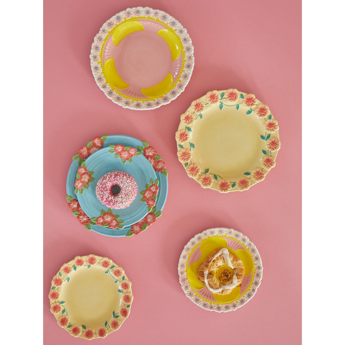 rice-dk-ceramic-dinner-plate-with-embossed-flower-design-yellow-rice-cedpl-emy- (3)