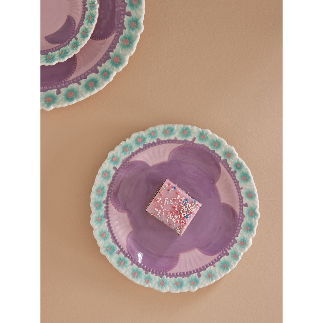 rice-dk-ceramic-lunch-plate-with-embossed-flower-design-lavender-rice-celpl-eml-