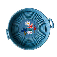 rice-dk-raffia-round-bread-basket-with-flower-embroidery-blue-rice-bsbre-flob- (2)