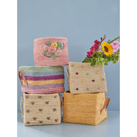rice-dk-raffia-square-basket-with-dots-in-dance-out-colors-rice-bsrat-30dotaw22- (3)