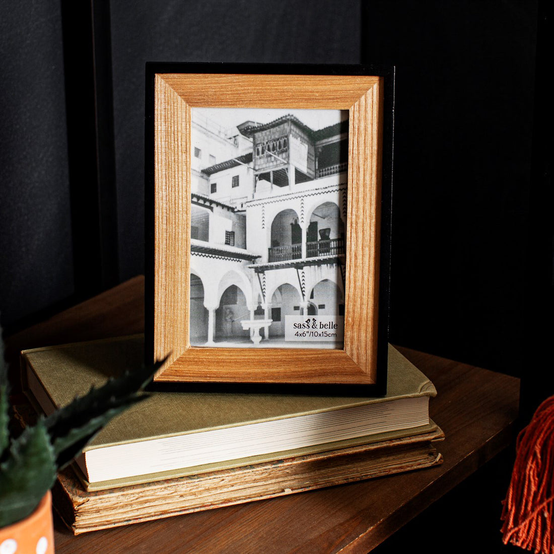 rjb-stone-black-&-natural-wood-frame- (2)