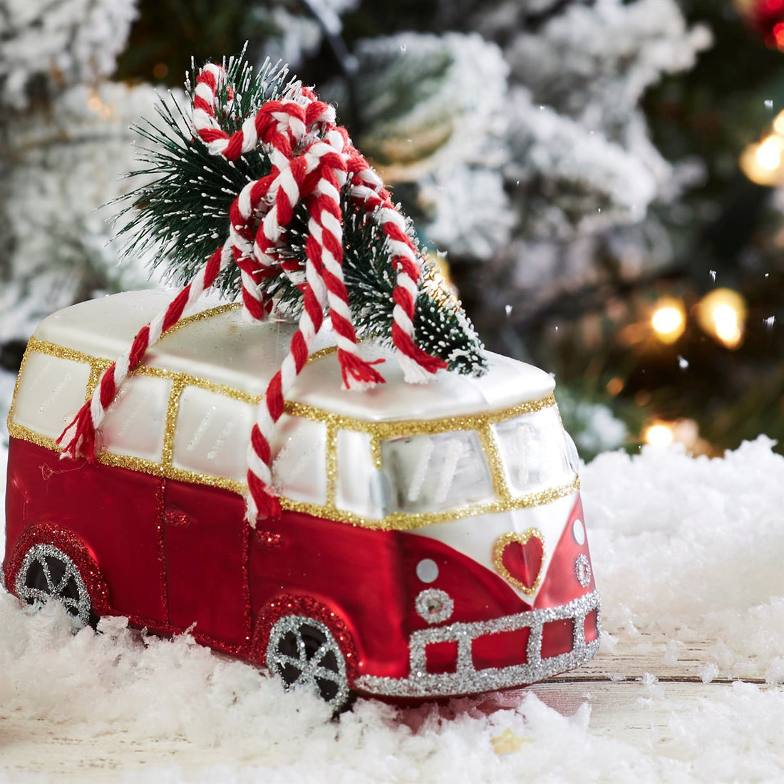 rjb-stone-coming-home-for-xmas-love-camper-van-shaped-bauble- (2)