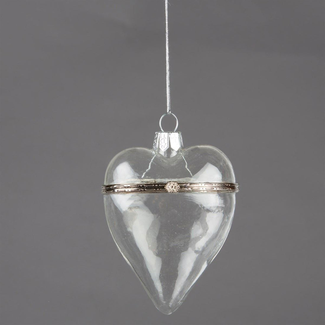 rjb-stone-imperial-pearl-heart-shaped-bauble- (1)