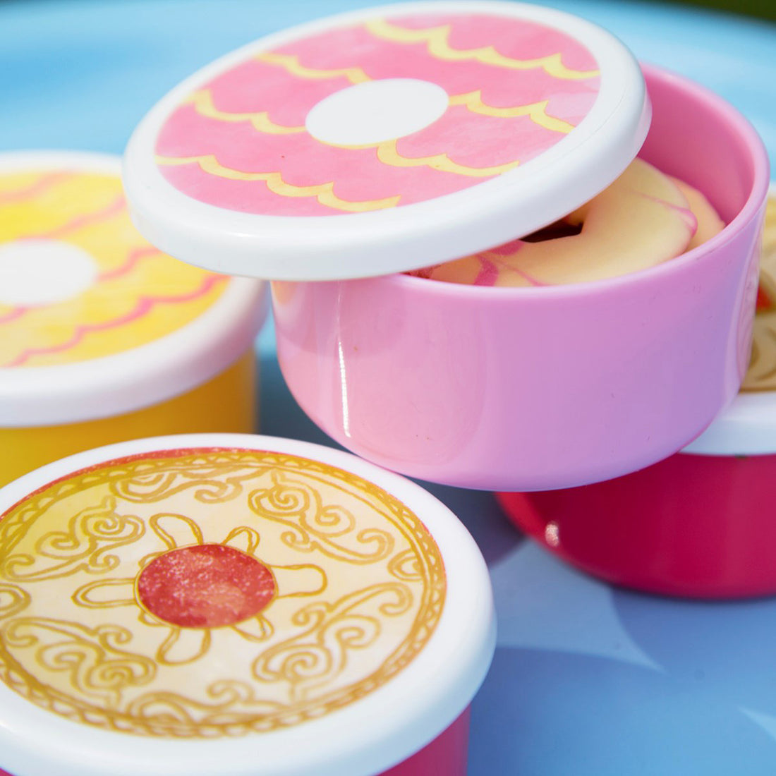 rjb-stone-set-of-4-round-biscuit-snack-boxes- (5)