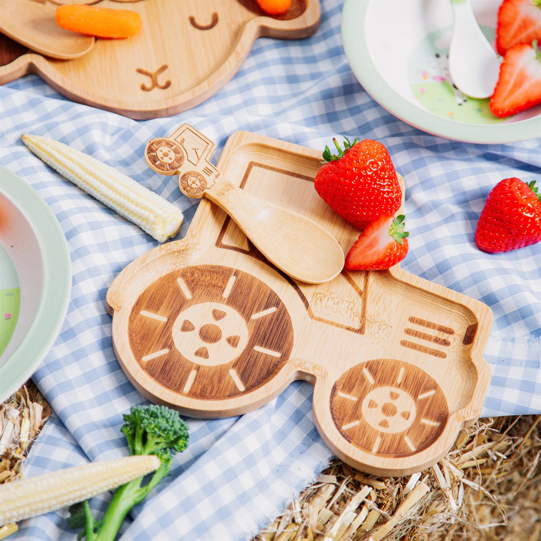 rjb-stone-tractor-bamboo-plate- (2)