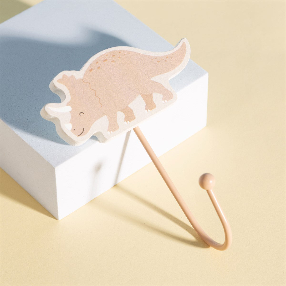 rjb-stone-triceratops-door-hook-rjbs-heart631- (2)