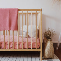 rose-in-april-fitted-sheet-olivia-fawn-print-flamingo-pink- (3)