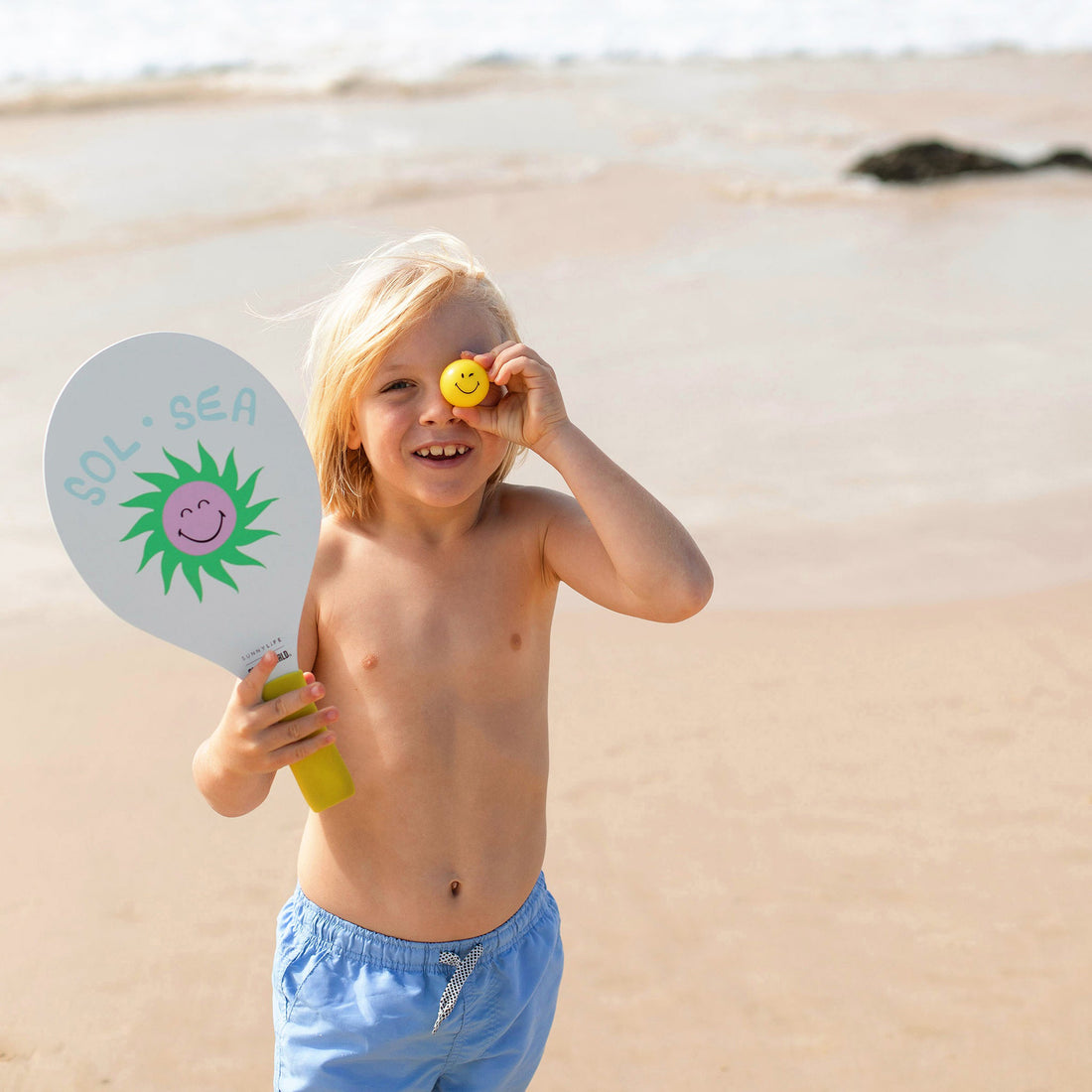 sunnylife-beach-bats-smiley-world-sol-sea-sunl-s3wbatsm- (5)