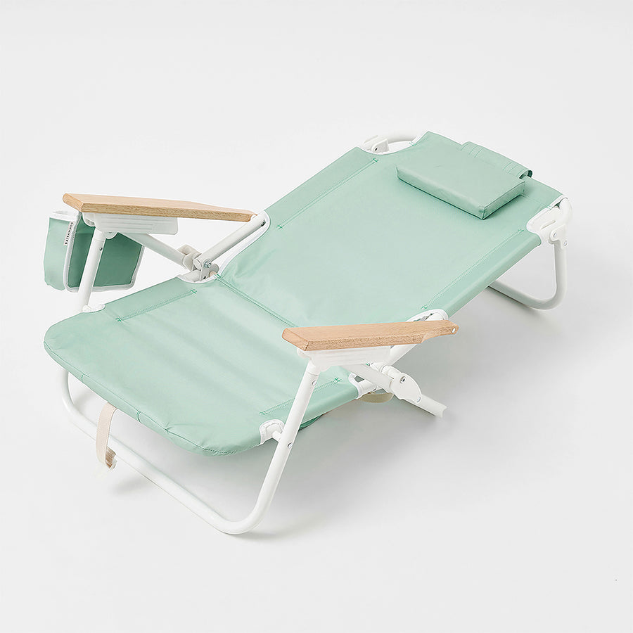 sunnylife-deluxe-beach-chair-sage-sunl-s21dbcsg- (5)