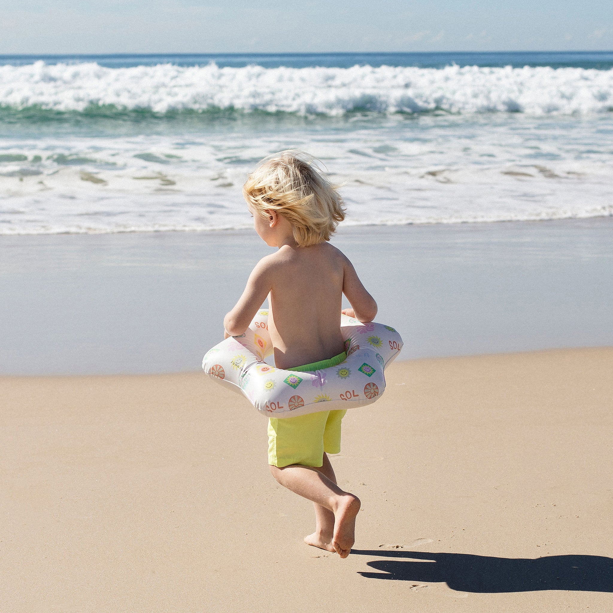 sunnylife-kiddy-float-ring-smiley-world-sol-sea-sunl-s3lkidsm- (9)