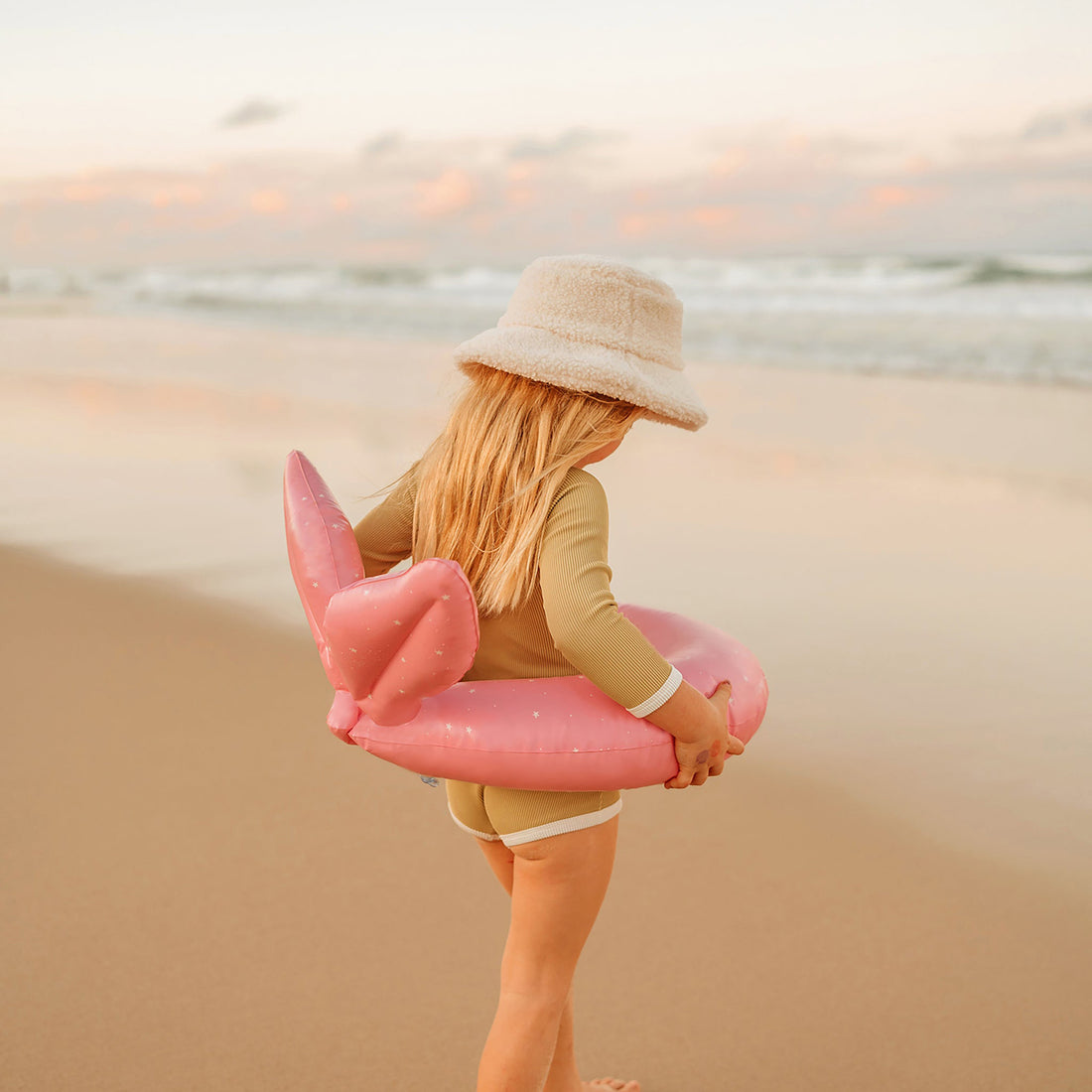 sunnylife-kiddy-pool-ring-ocean-treasure-rose-sunl-s3lkpoot- (6)