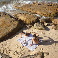 sunnylife-luxe-beach-&-picnic-blanket-casa-tunisa-sunl-s3dlblis- (4)