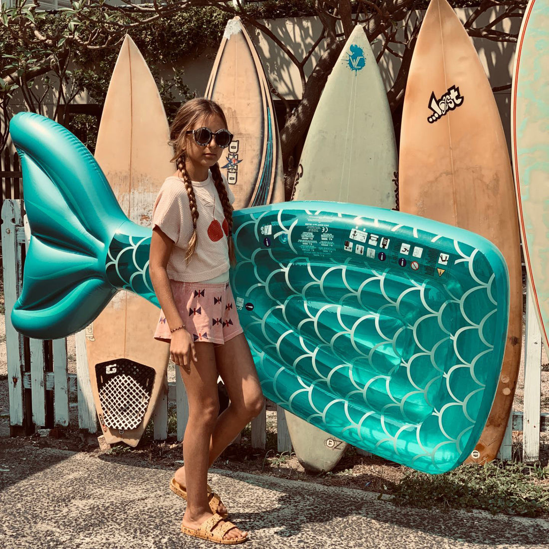 sunnylife-luxe-lie-on-float-mermaid-sunl-s0llieme- (10)