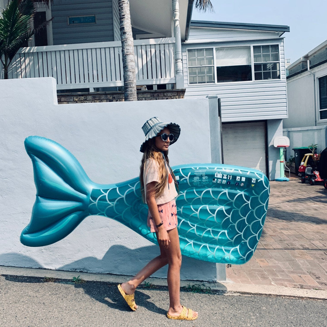 sunnylife-luxe-lie-on-float-mermaid-sunl-s0llieme- (9)