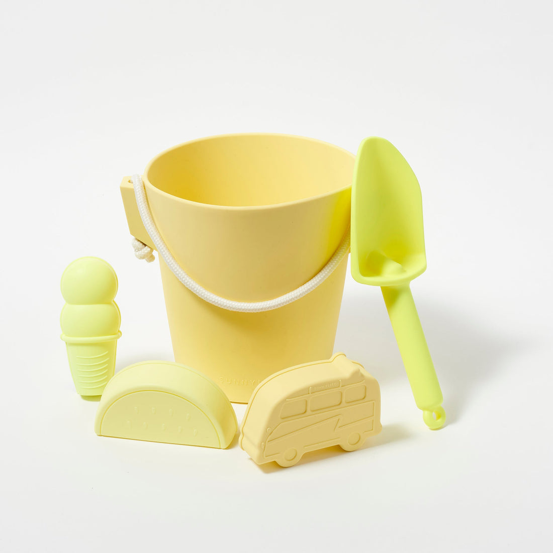 sunnylife-silicone-bucket-&-spade-set-citrus-sunl-s36sbsci- (1)