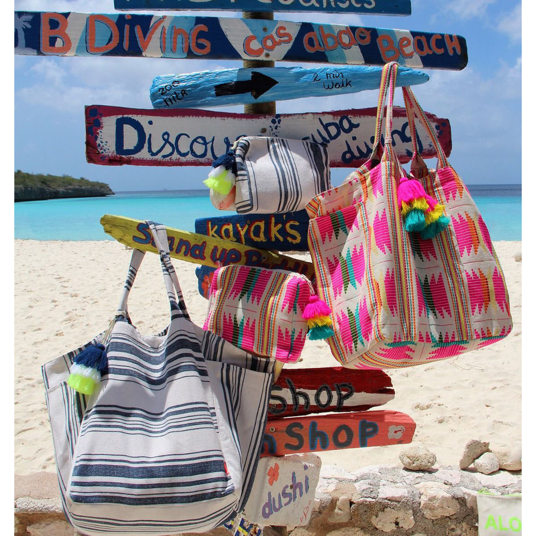 sunuva-wash-bag-blue-&-white-stripe- (3)