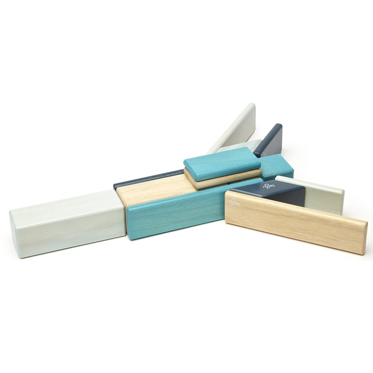 tegu-blues-magnetic-wooden-block-01