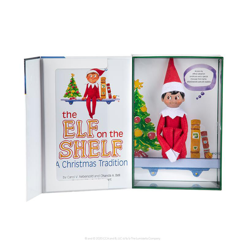 the-elf-on-the-shelf-christmas-tradition-girl-light- (6)