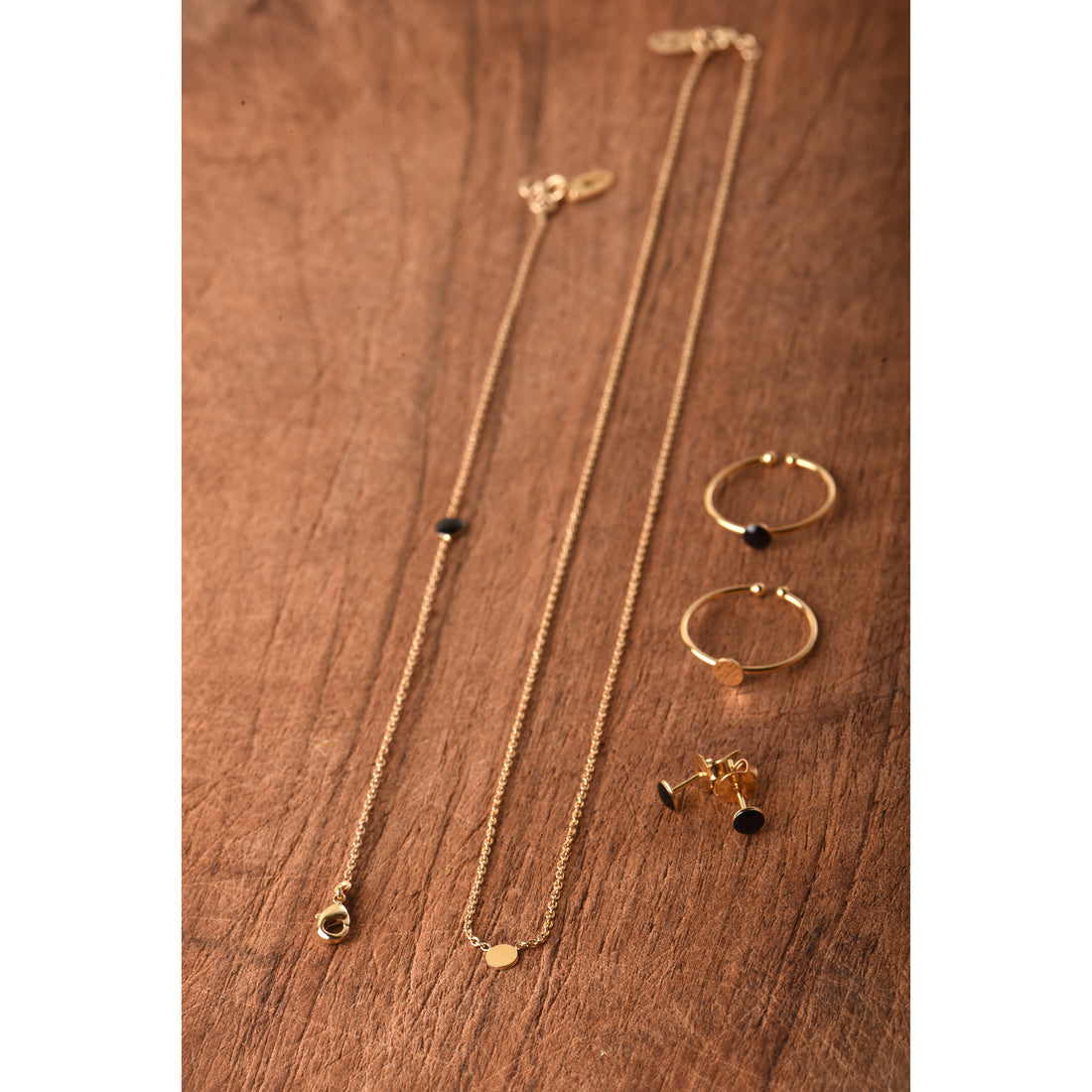 titlee-earrings-broadway- (4)