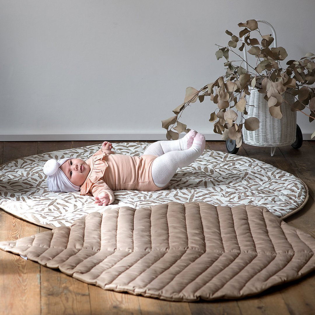 toddlekind-luxe-diaper-free-mat-tan-123cm- (9)